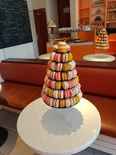 PIÈCE MONTÉE MACARONS